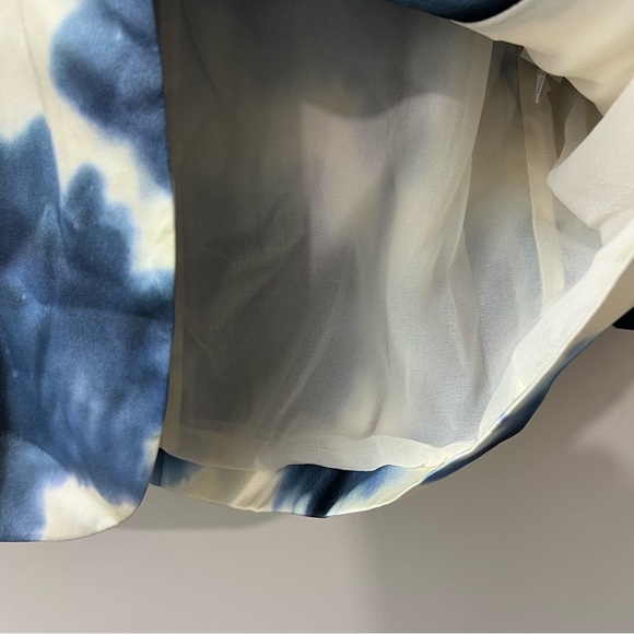 Zara NWT Blue White Blue Satin Tie Dye Artsy Printed Blazer Blogger’s Favorite - Picture 8 of 10